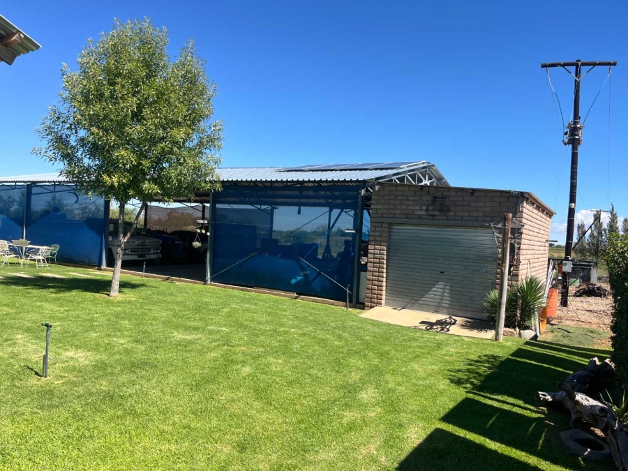 2 Bedroom Property for Sale in Kanoneiland Northern Cape